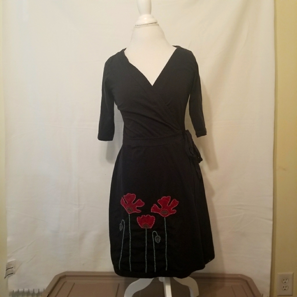 Black with poppy detail surplice dress, XL